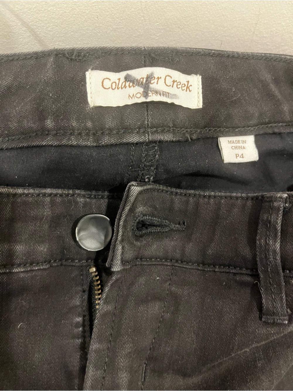 WOMENS-Coldwater Creek Women’s Slim Jeans in Black